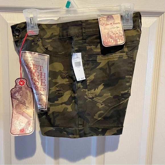 Elite Jeans Womens Camo Shorts 7/28 High Rise Stretch Distressed Casual Outdoor - Picture 4 of 17